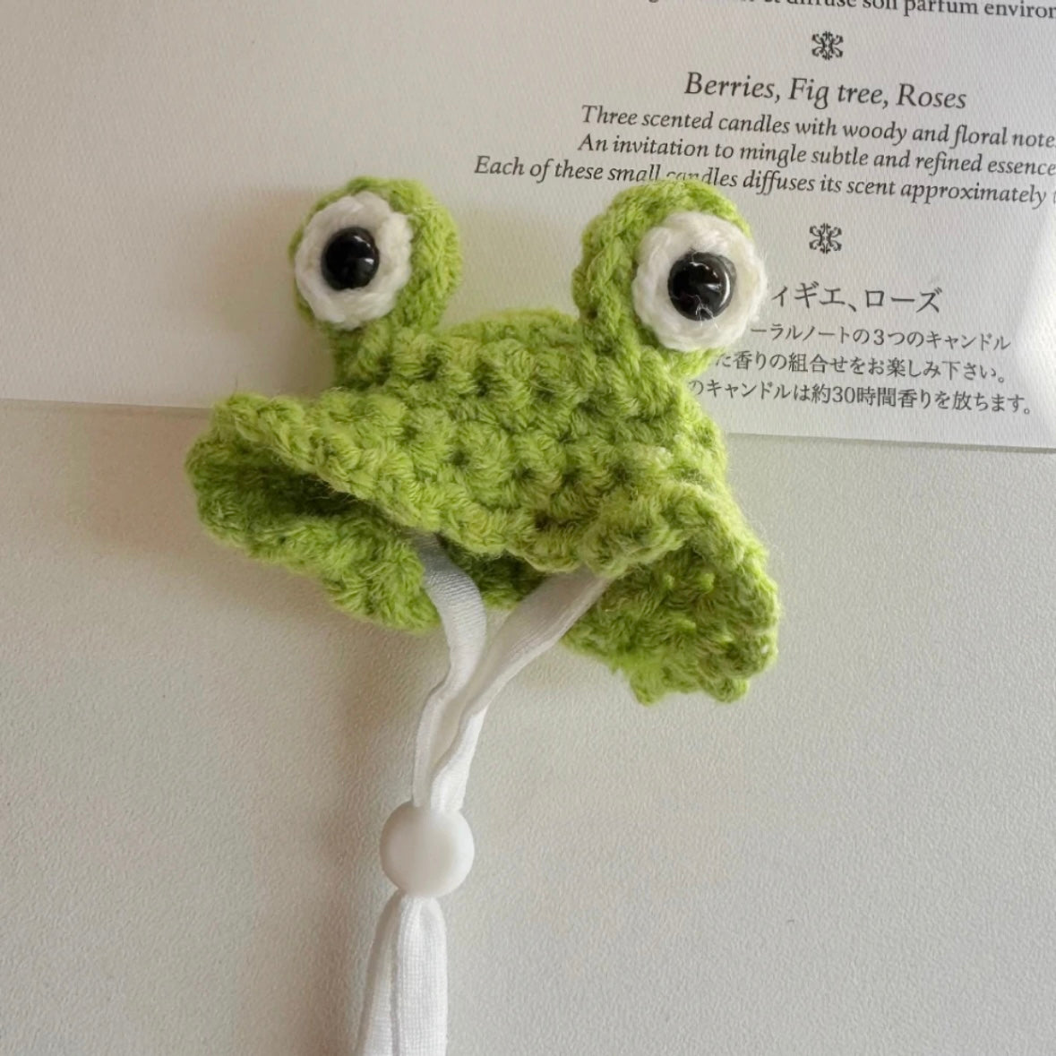 Handmade Crochet Pet Mini Hats —— for Parrots, Hamsters, Guinea Pigs, and Small Animals